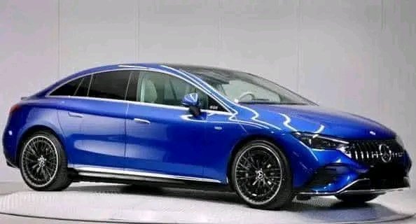 Mercedes-Benz EQE 43 – Image 2