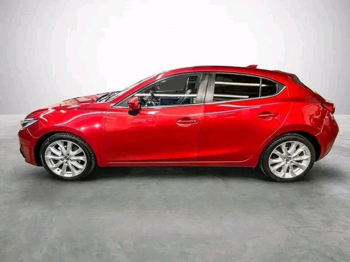 Mazda 3 – Image 14
