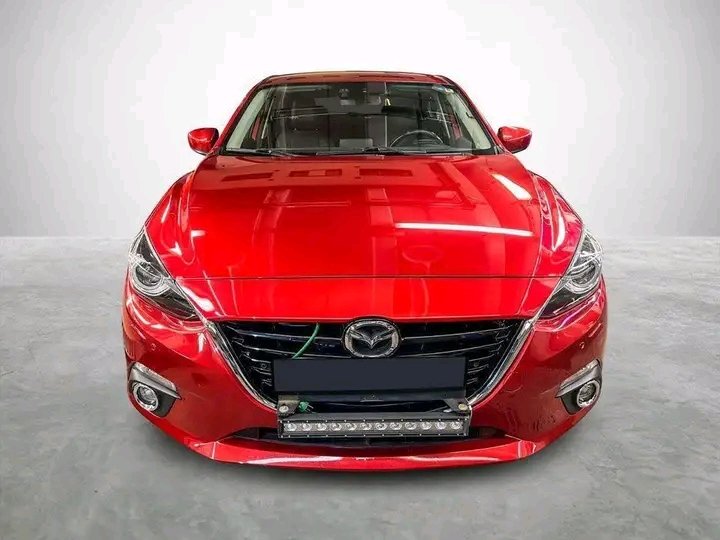 Mazda 3 – Image 8