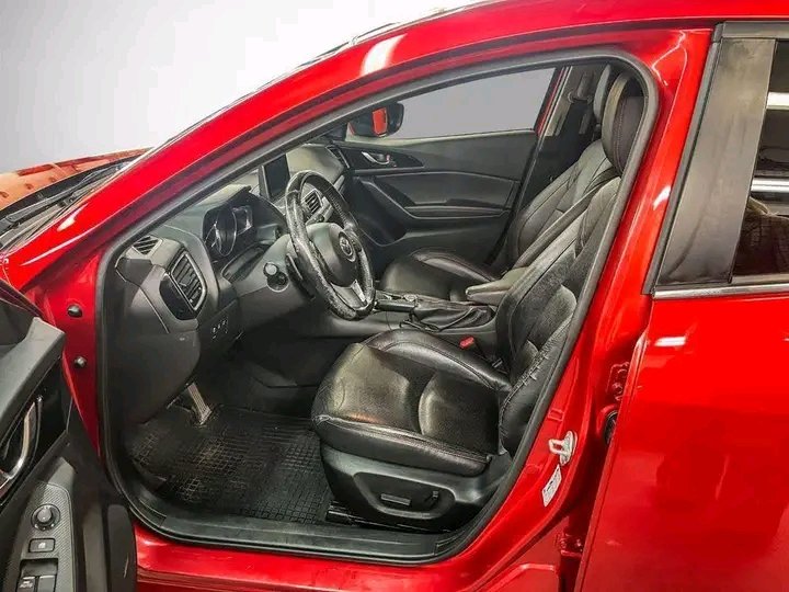 Mazda 3 – Image 19