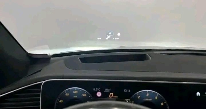 MERCEDES GLE 350DE HYBRID – Image 16