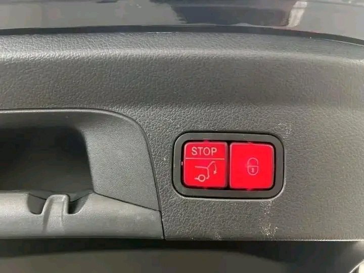 MERCEDES GLE 350DE HYBRID – Image 3