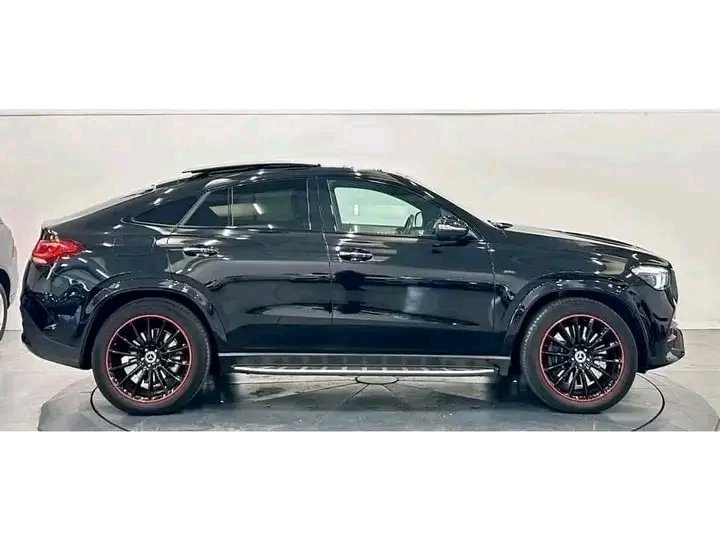 MERCEDES GLE 350DE HYBRID – Image 7