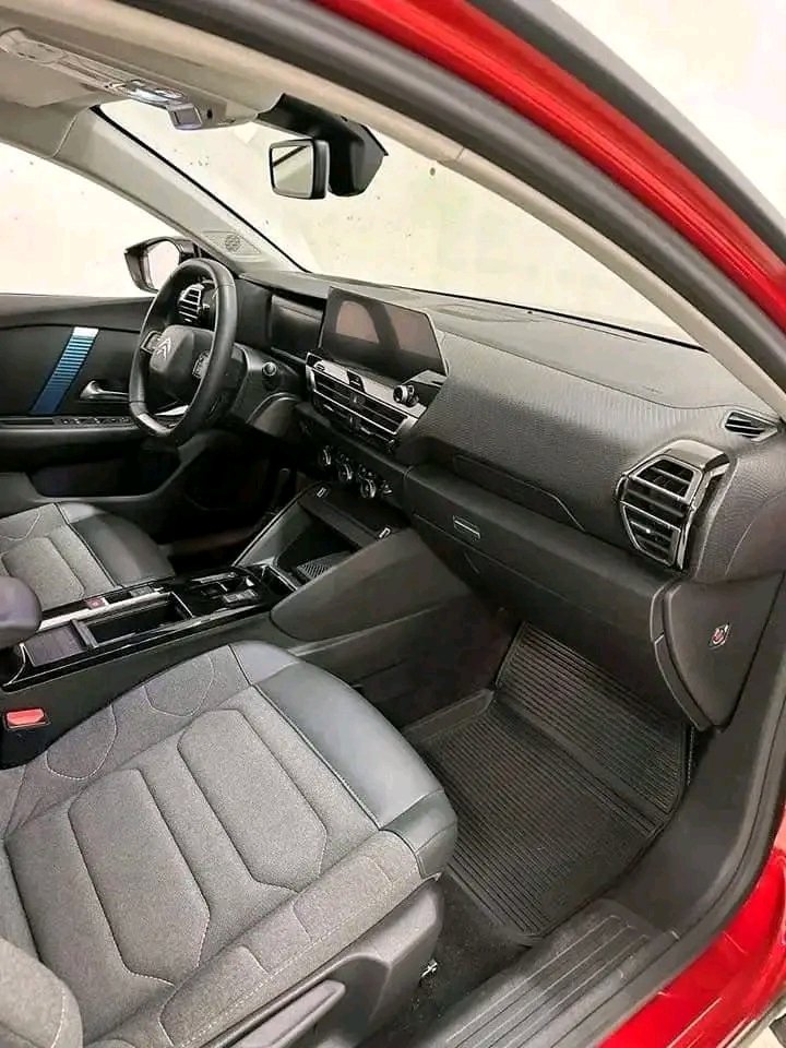 Citroen E-C4 – Image 12