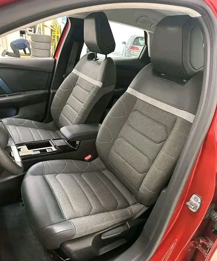 Citroen E-C4 – Image 27