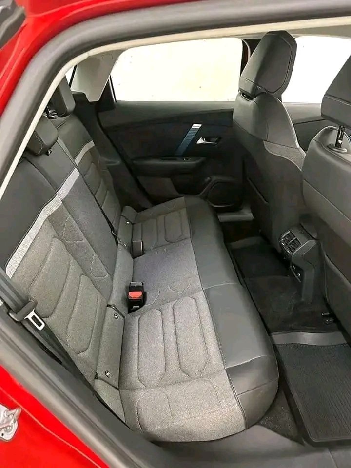 Citroen E-C4 – Image 10