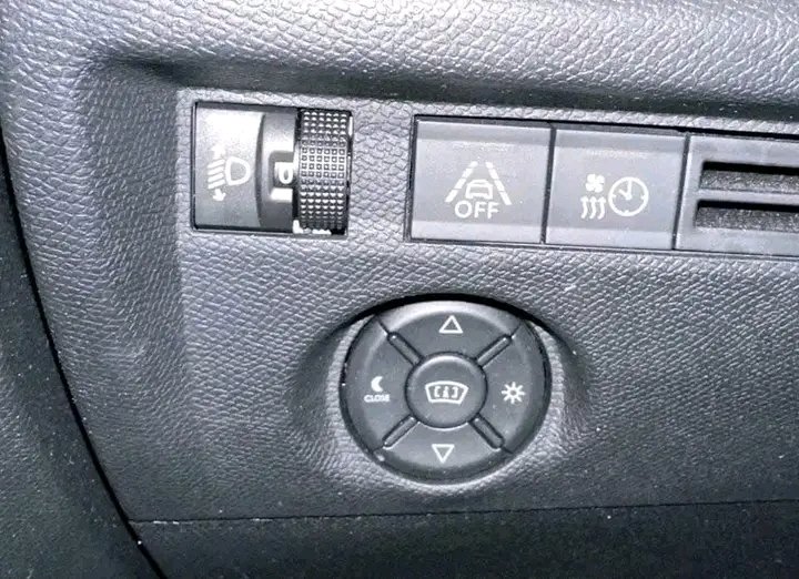 Citroen E-C4 – Image 24