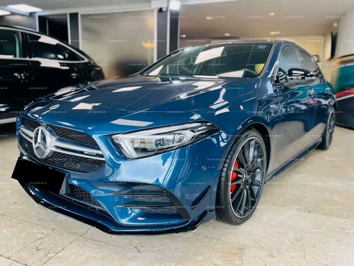 Mercedes-Benz A 35 AMG 4Matic – Image 15