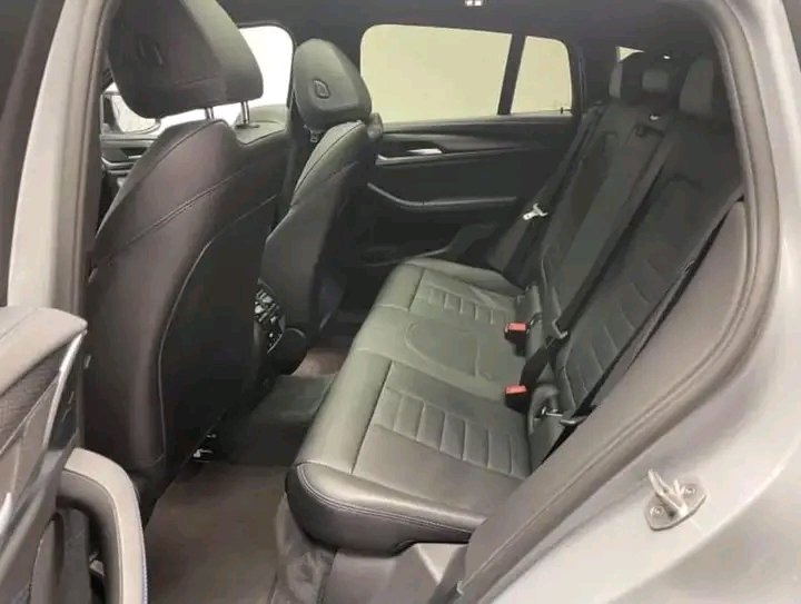 BMW X4 M40d – Image 9