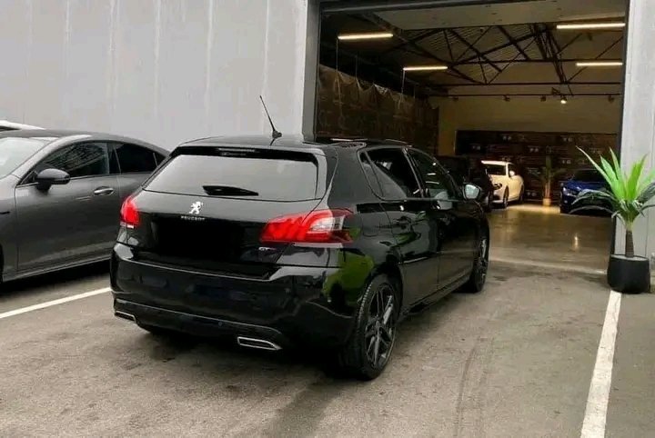 PEUGEOT 308 - GT-LINE – Image 3