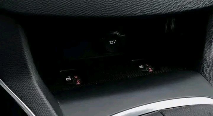 PEUGEOT 308 - GT-LINE – Image 12