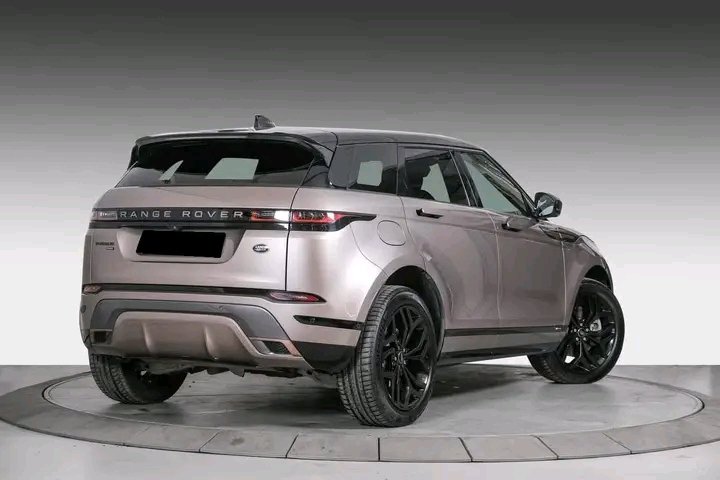 Land Rover Range Rover Evoque โ Image 2