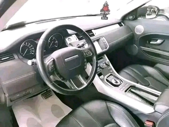 Range Rover Evoque – Image 14