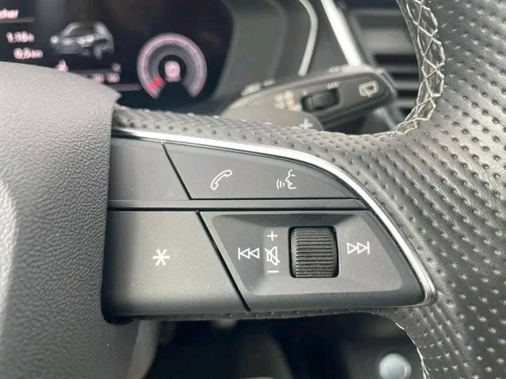 Audi Q5 Sportback – Image 14