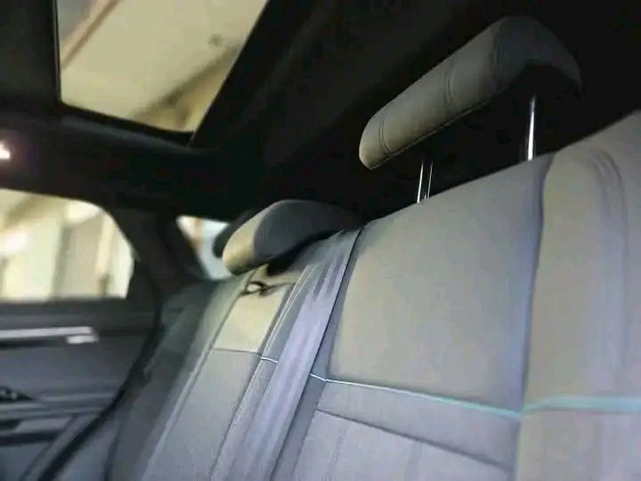 Land Rover RANGE ROVER – Image 7