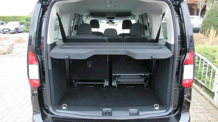 Ford Tourneo Connect Titanium L2 – Image 11
