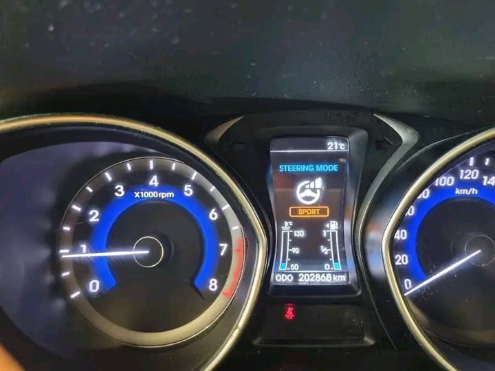 Hyundai i30 – Image 11