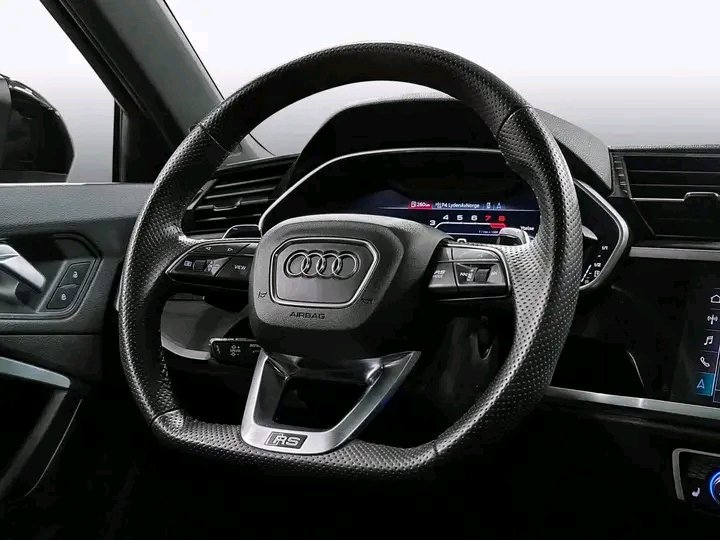 Audi RSQ3 SPORTBACK – Image 36