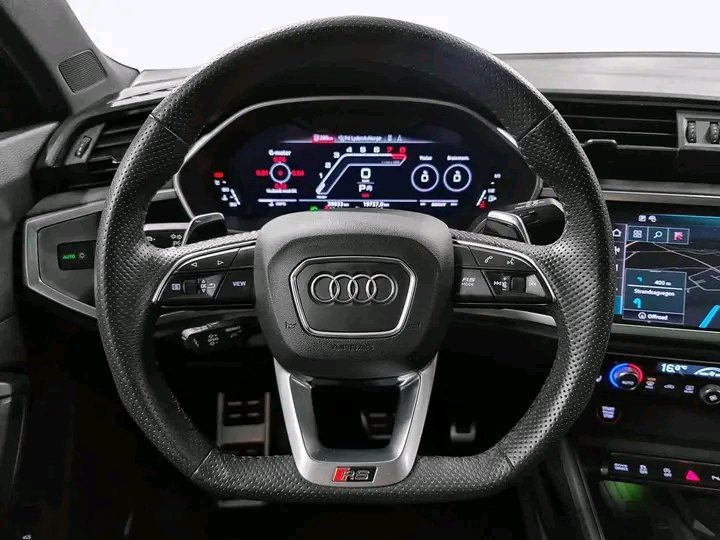 Audi RSQ3 SPORTBACK – Image 21