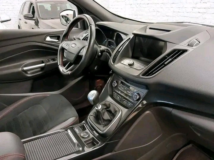 Ford Kuga – Image 20