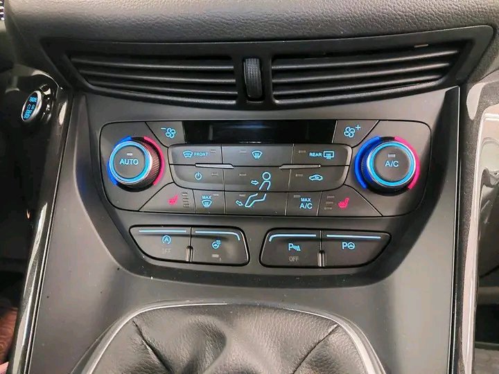 Ford Kuga – Image 6