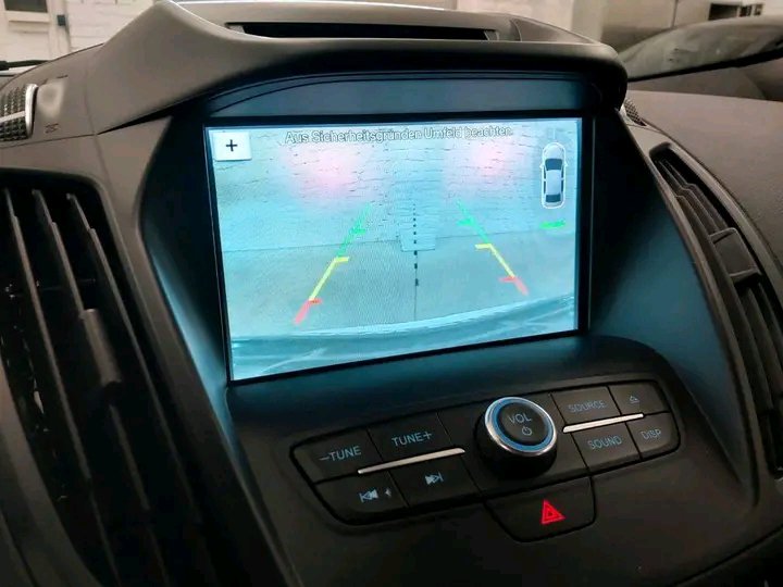 Ford Kuga – Image 8