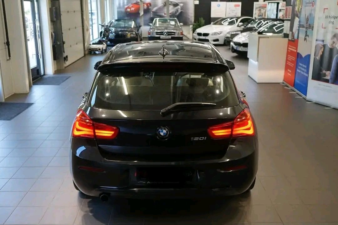 BMW 1 Series 2.0 β Image 50
