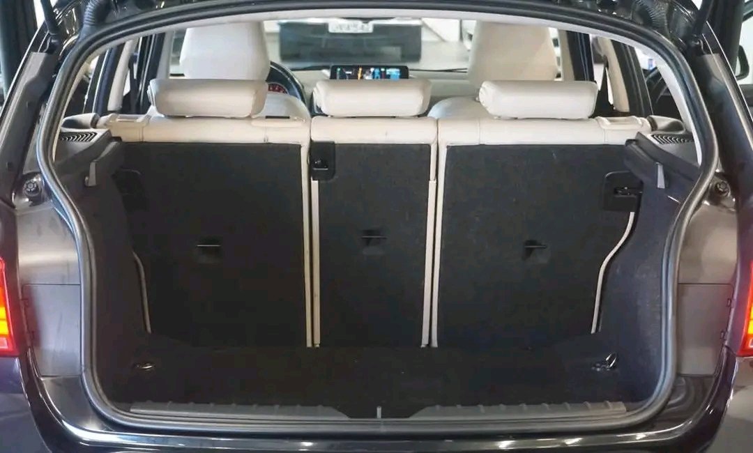 BMW 1 Series 2.0 β Image 49