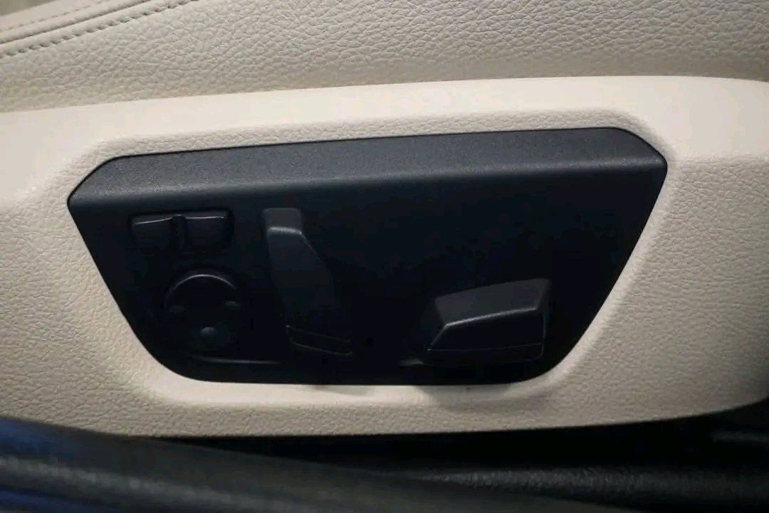 BMW 1 Series 2.0 β Image 15