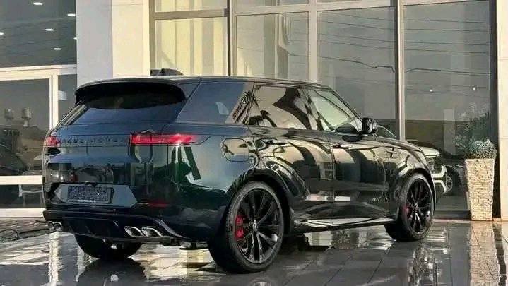 RANGE ROVER SPORT P530 V8 – Image 4